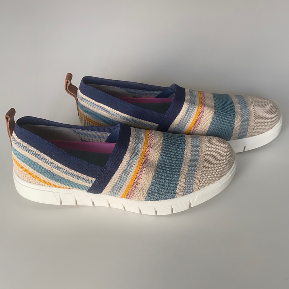 Like New Women’s Ryka Size 10W Hera Pull-on Hera Loafer  Stretch Slip-on Sneaker